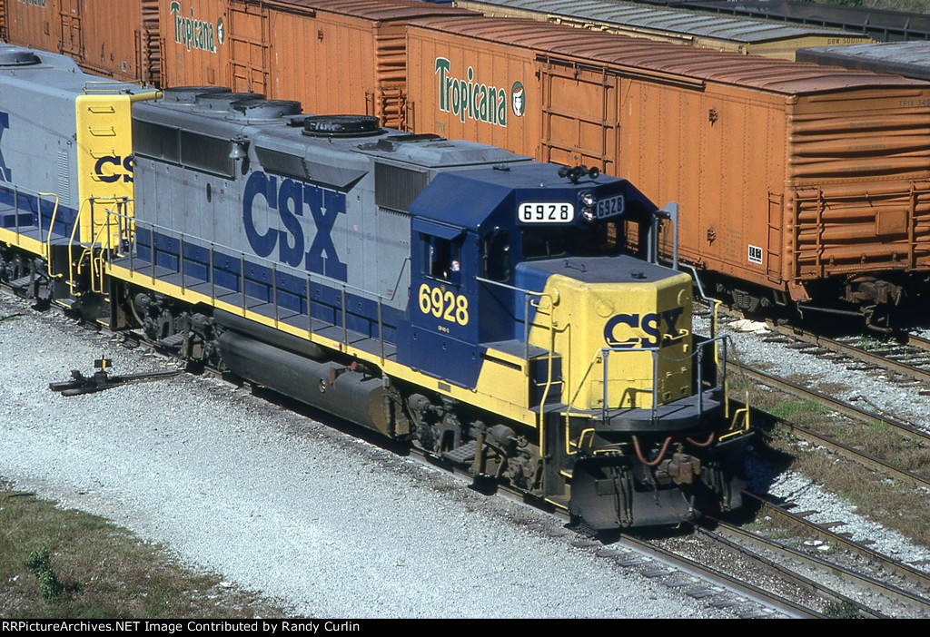 CSX 6928